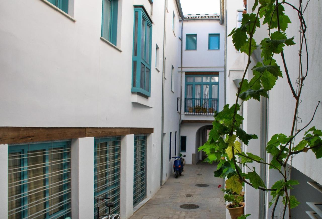 Covadonga 9 Apartments - Triana Севиля Екстериор снимка